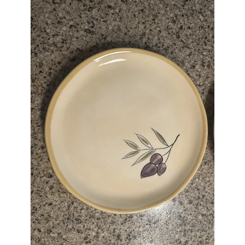 Pottery‎ Barn RUSTIC OLIVE Salad Dessert Plates Italian Olives SET OF 4
